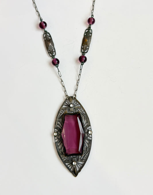 Vintage 1920s/1930s Czech Glass Necklace