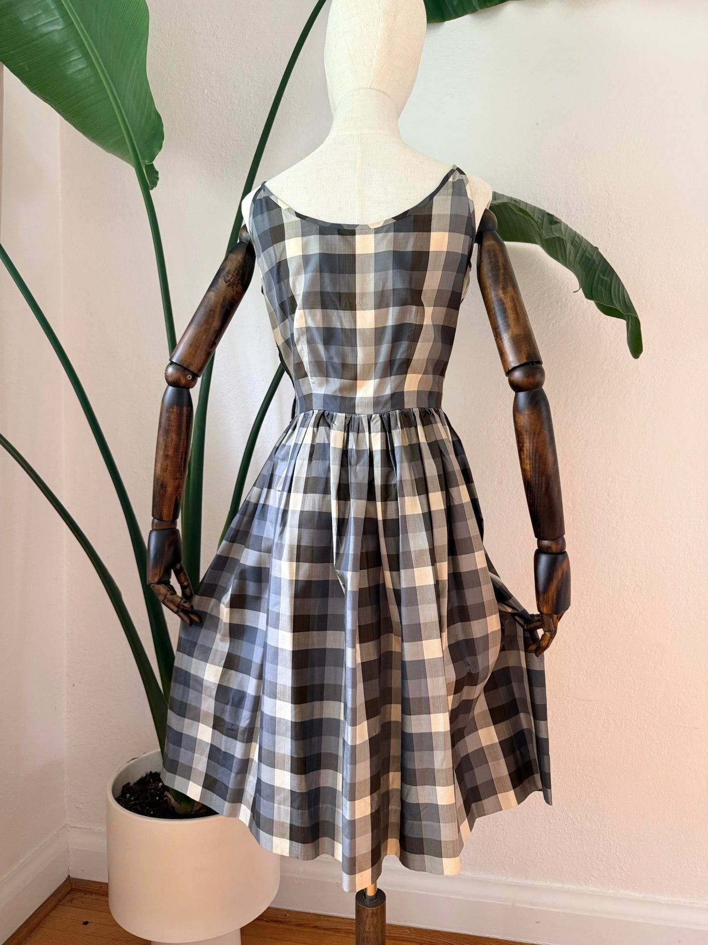 Vintage 1950s Plaid Day Dress Size Medium