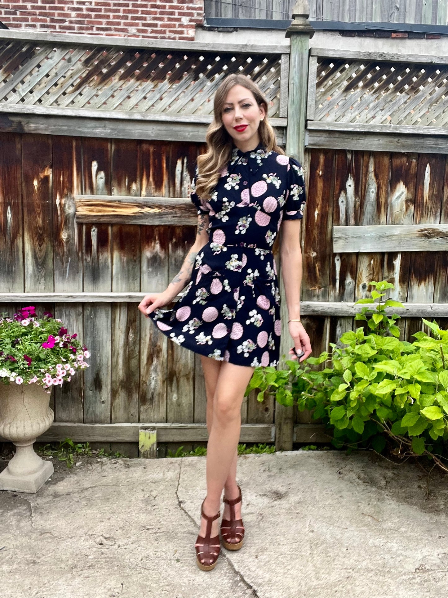 Vintage Early 1970's Floral Print Short Dress Size X-small