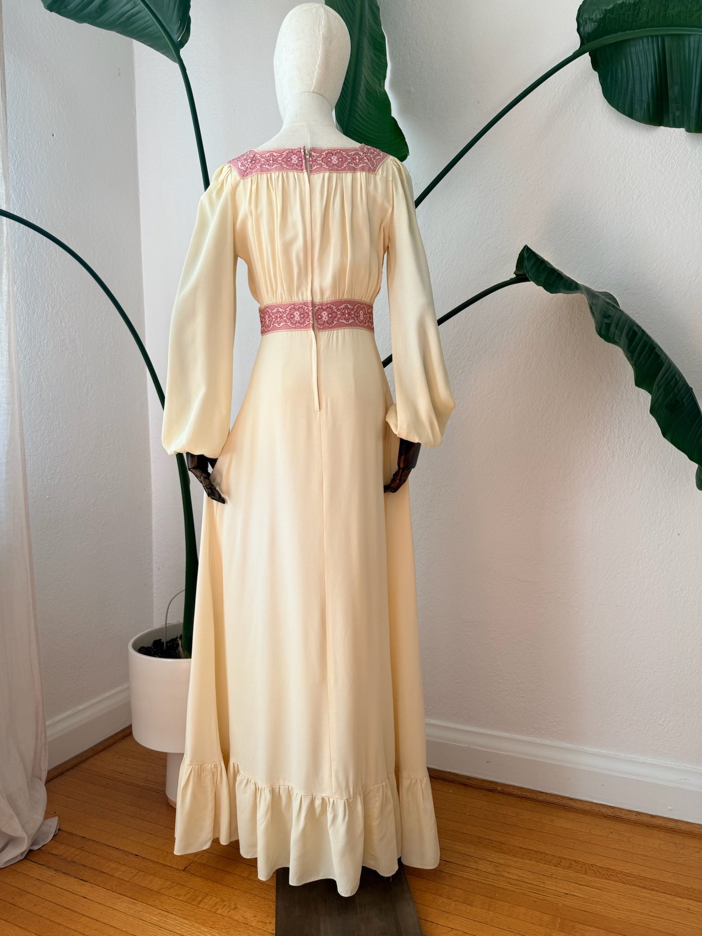 Vintage 1970's Gunne Sax Black Label Boho Maxi Dress Size 13