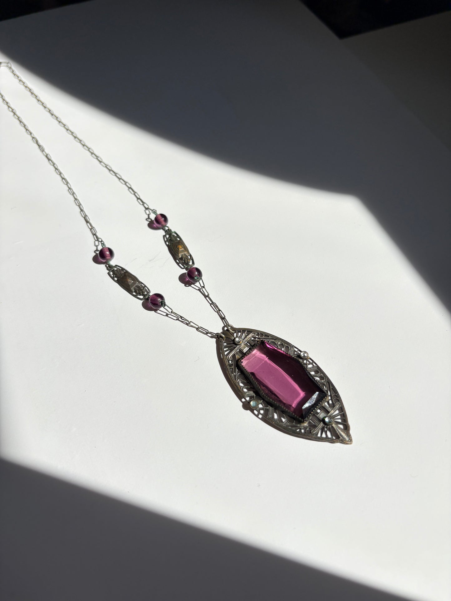 Vintage 1920s/1930s Czech Glass Necklace