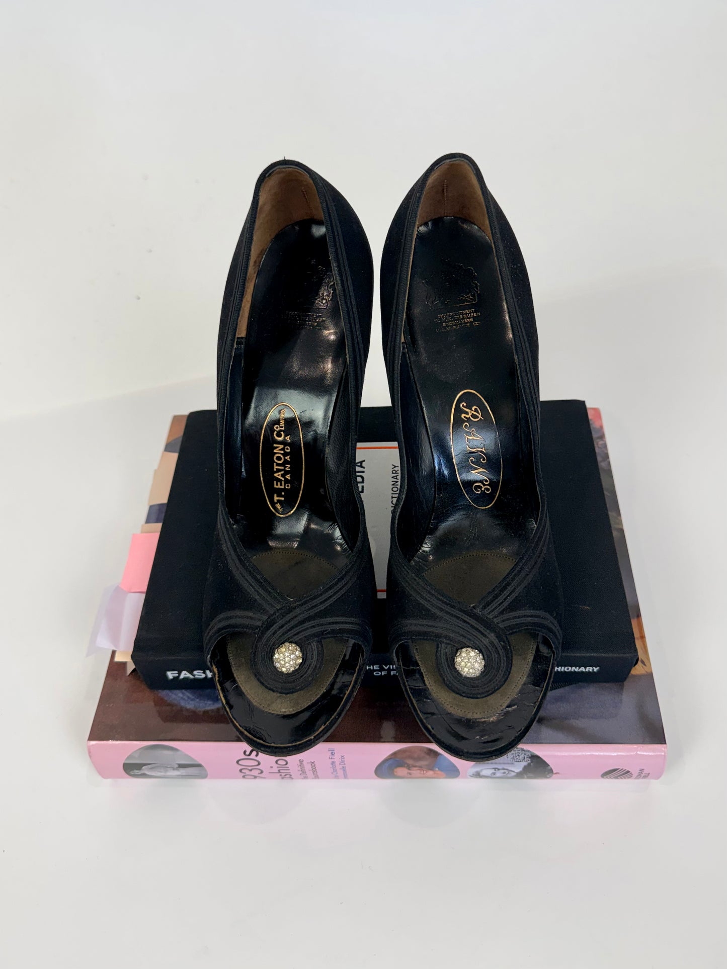 Vintage 1950s Rayne High Heels, Size 6.5
