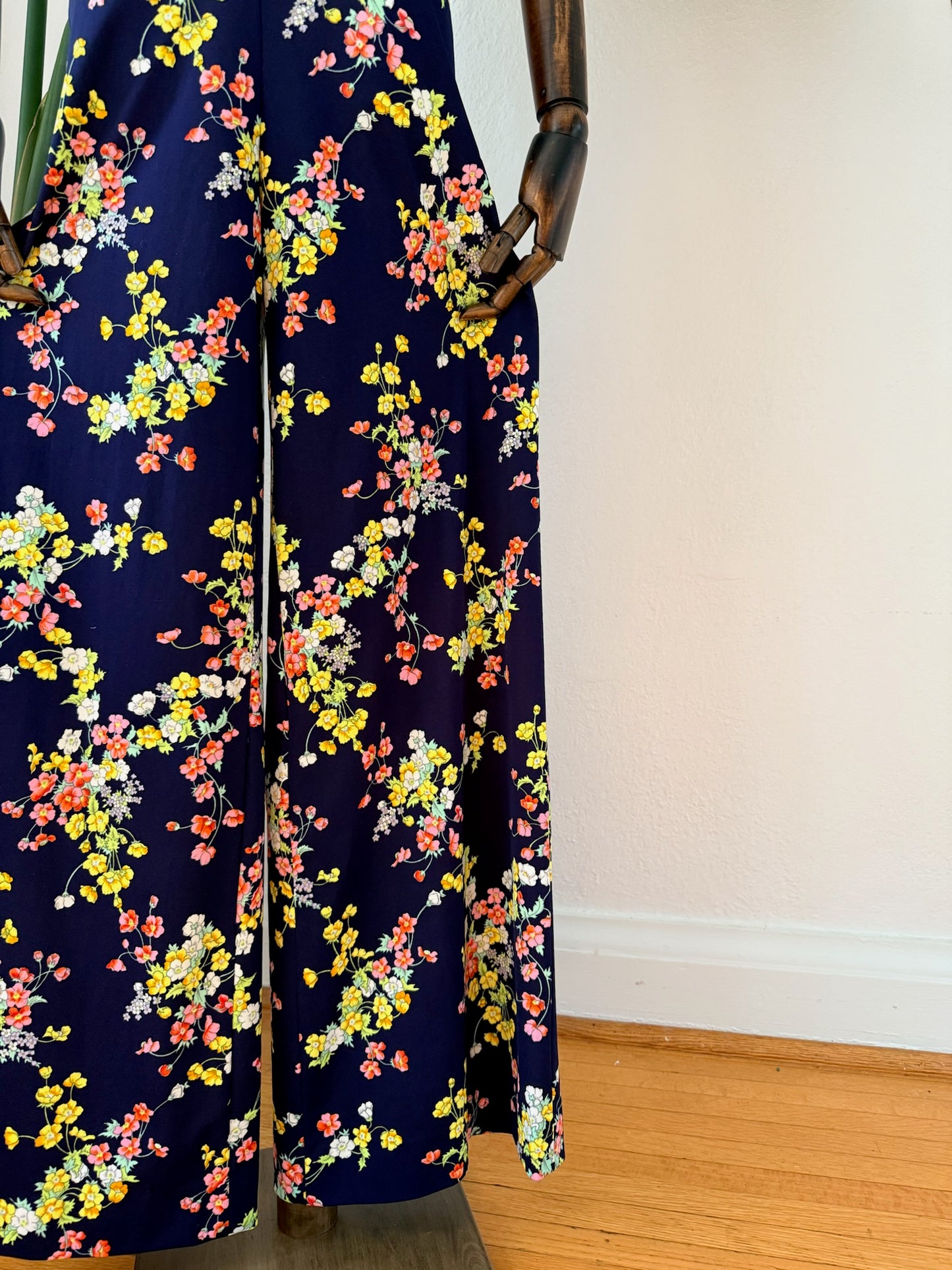 Vintage 1970s Pants, Size Medium