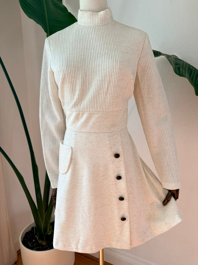 Vintage Late 1960's Mod Cream Mini Dress Size Medium
