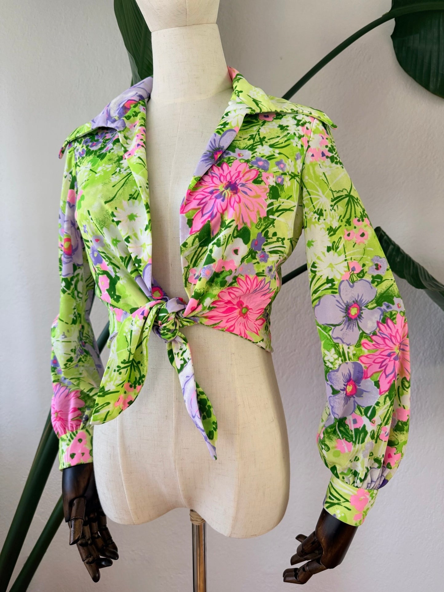 Vintage 1970s Floral Print Crop Top Blouse