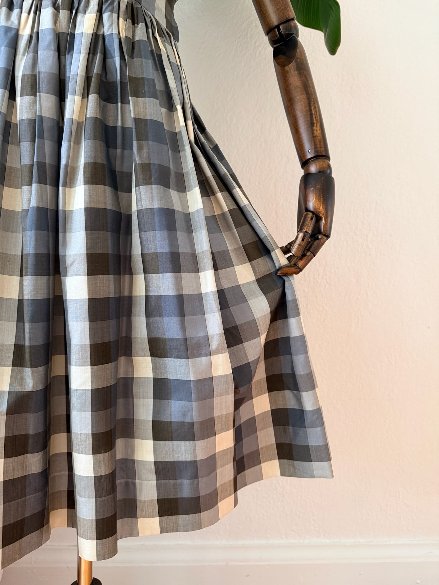 Vintage 1950s Plaid Day Dress Size Medium