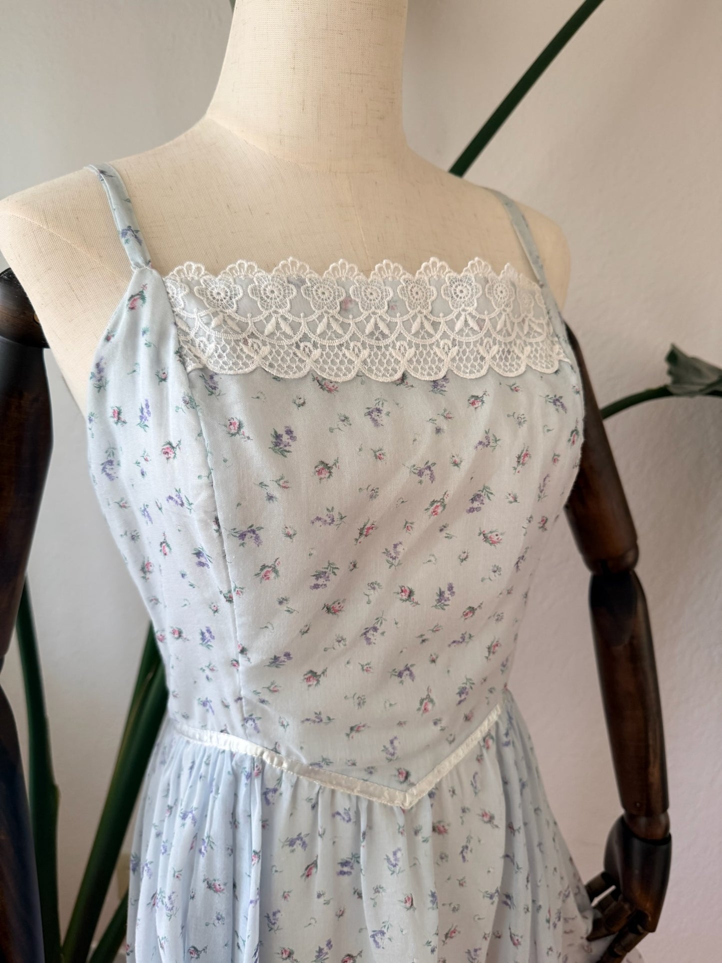 Vintage 1970s Gunne Sax Floral Print Dress Size 11