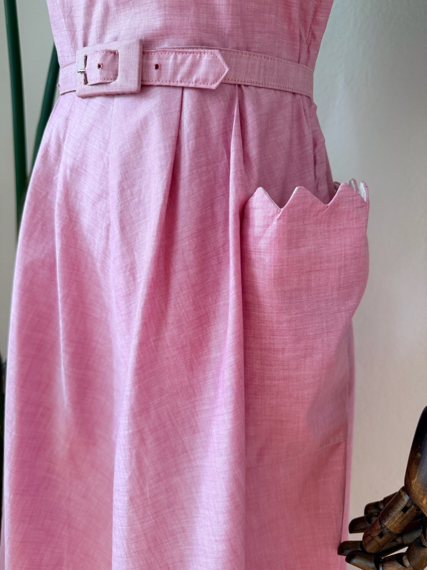 Vintage Late 1940s to 1950s Pink Scalloped Sun Dress, Size Small