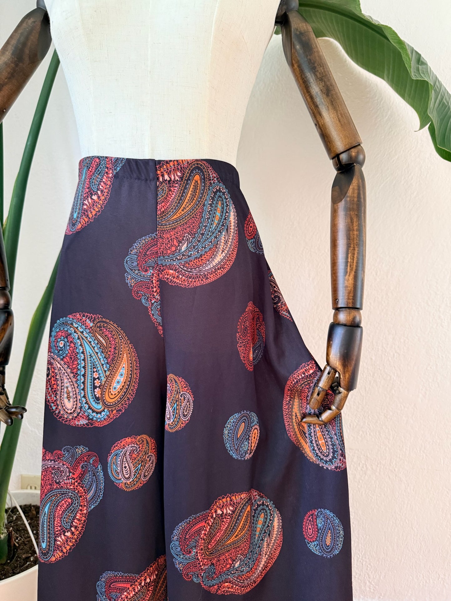 Vintage 1970s Printed Pants, Size Med