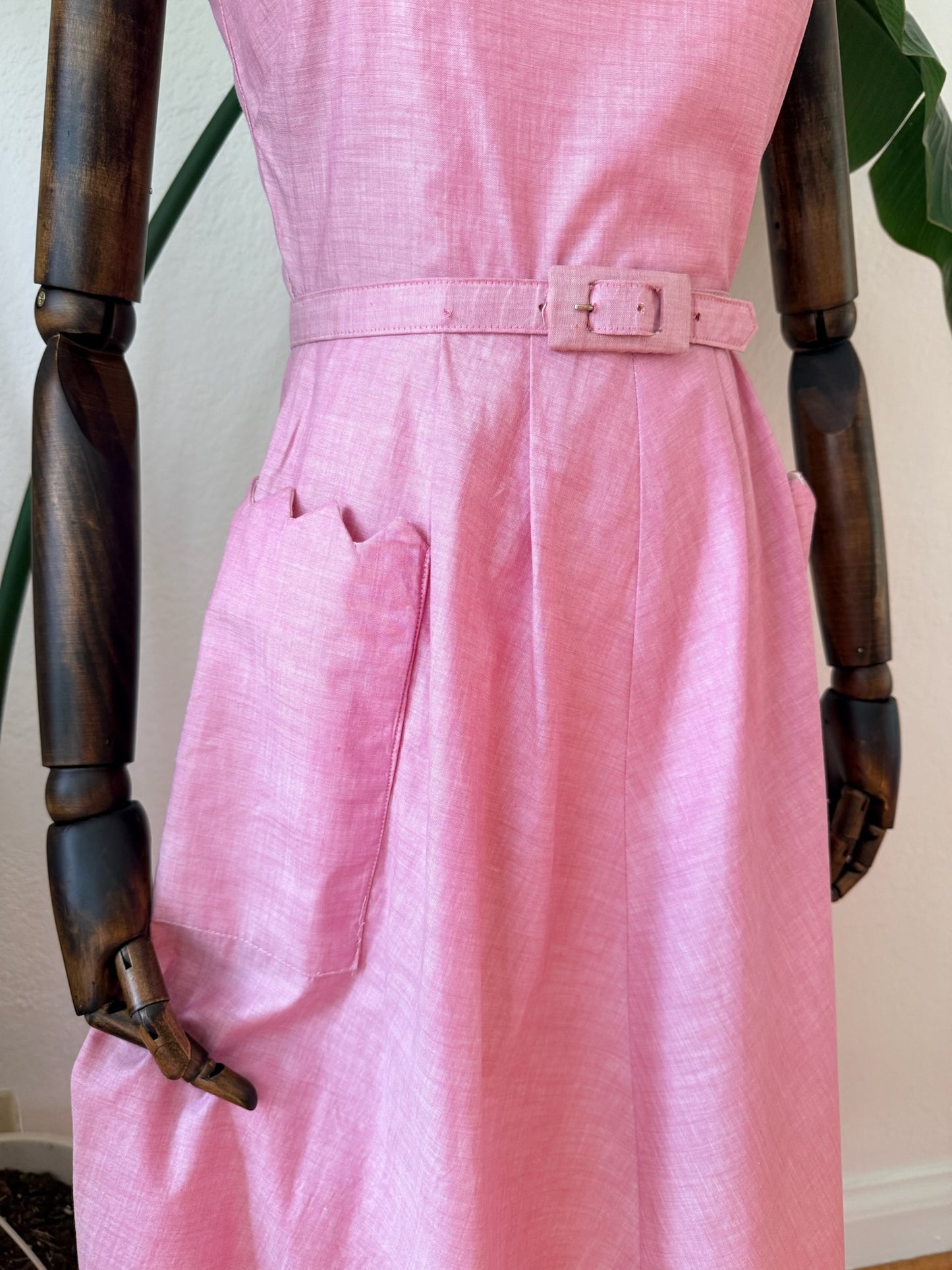 Vintage Late 1940s to 1950s Pink Scalloped Sun Dress, Size Small