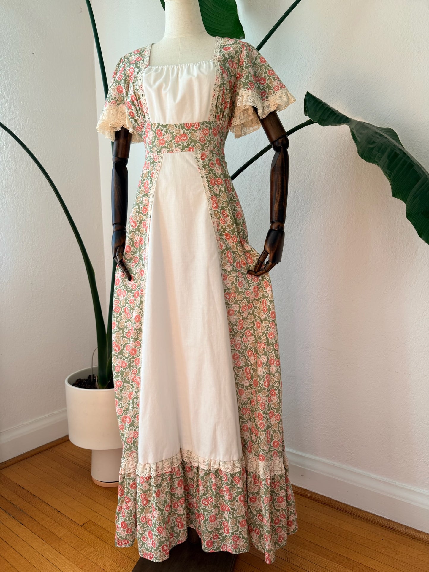 Vintage 1970s Gunne Sax Prairie Dress, Size 13