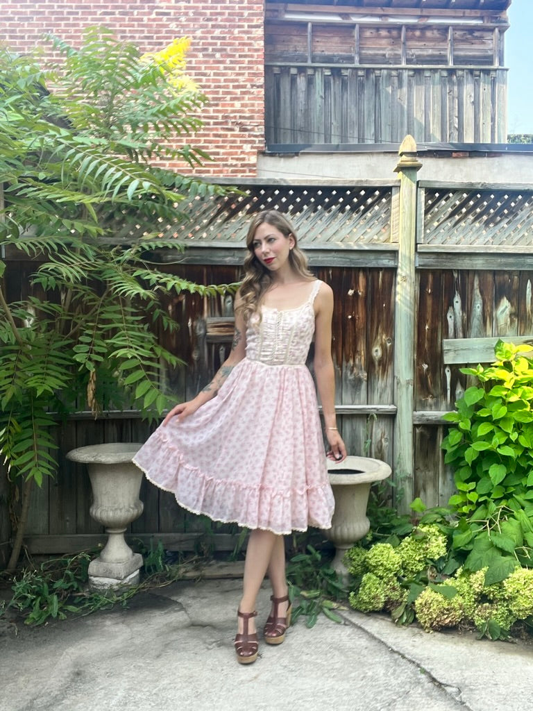 Vintage 1970s Pink Floral Prairie Gunne Sax Dress, Size 7