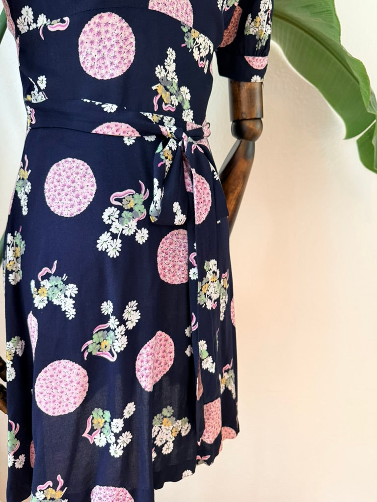 Vintage Early 1970's Floral Print Short Dress Size X-small