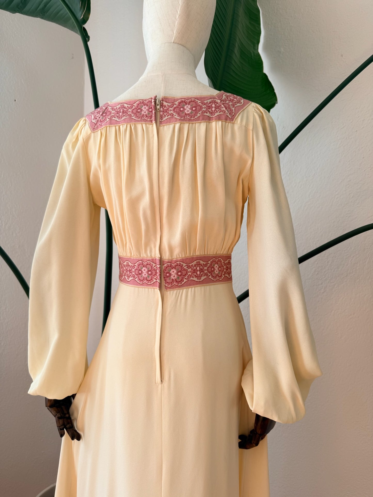 Vintage 1970's Gunne Sax Black Label Boho Maxi Dress Size 13