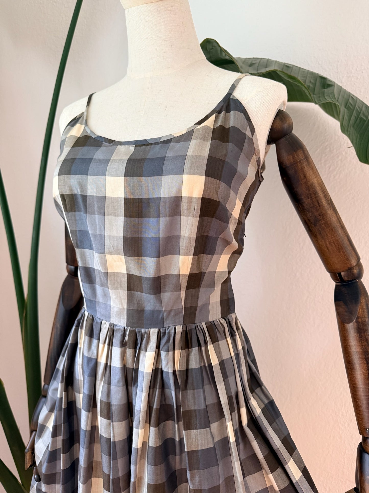 Vintage 1950s Plaid Day Dress Size Medium