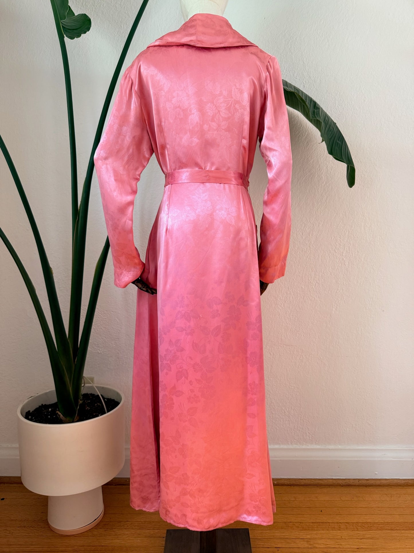Vintage 1940s Pink Satin Dressing Gown, Size Small