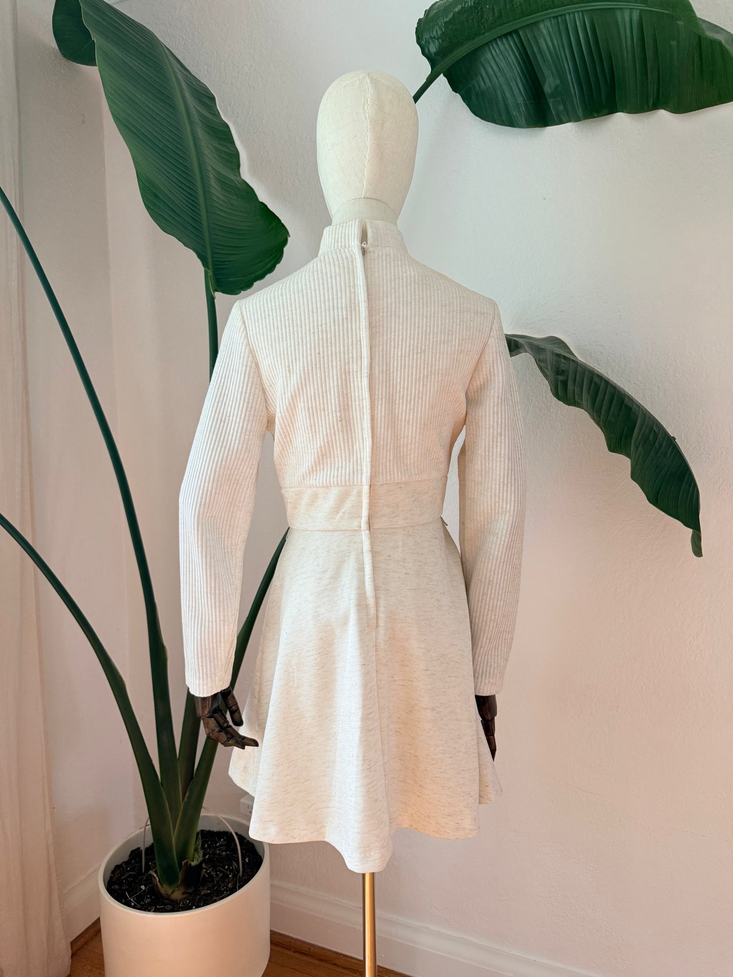 Vintage Late 1960's Mod Cream Mini Dress Size Medium